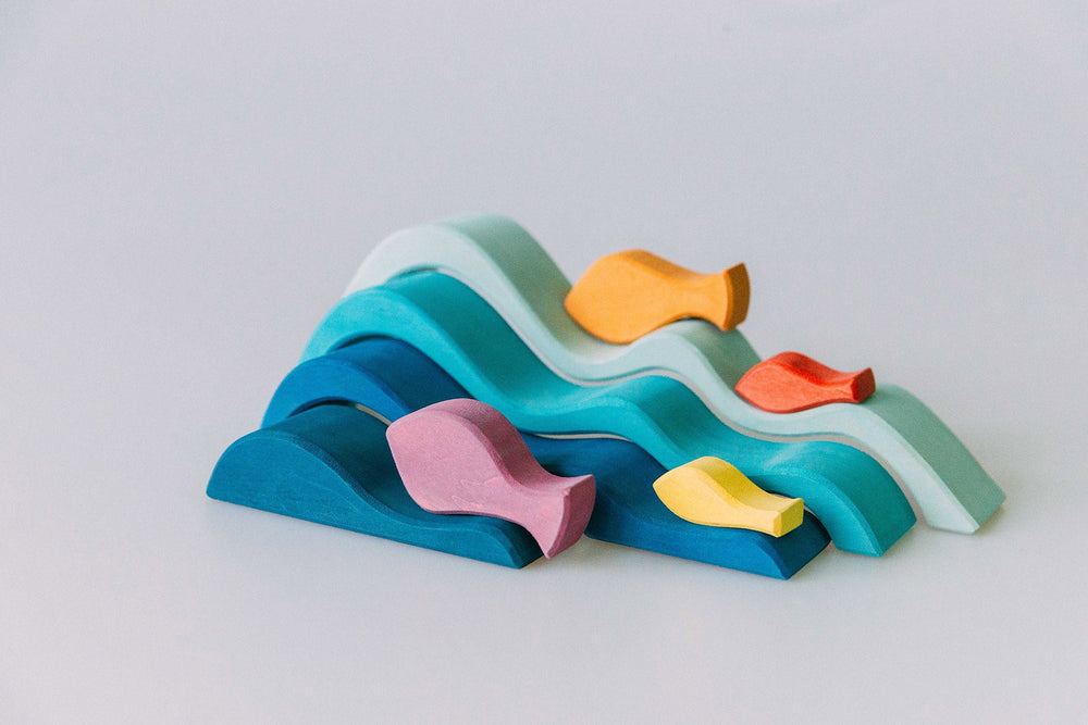 A set of blocks featured in sea and fishes