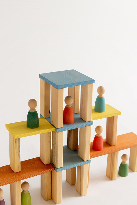 The Four Seasons Geometrical Blocks